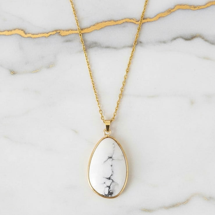 Howlit Halskette - Intuition & Sanftheit