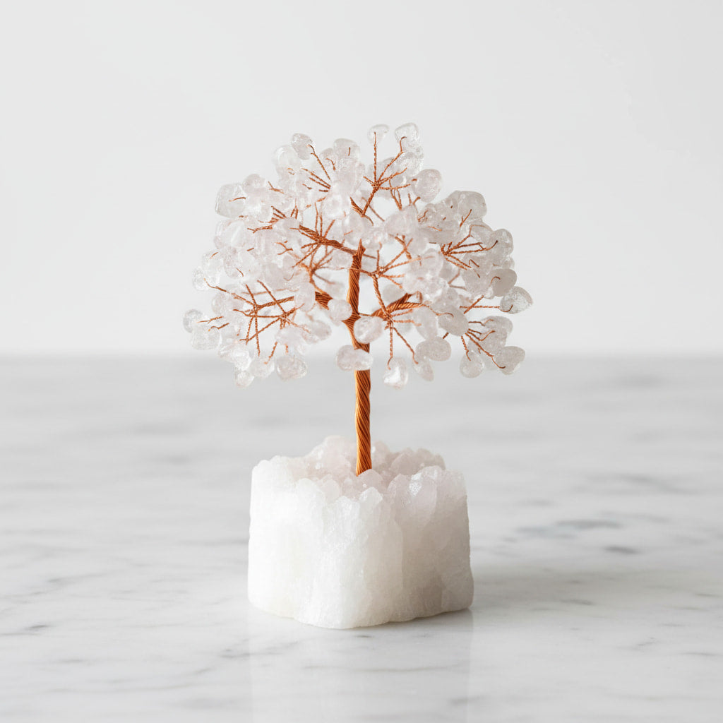 Bergkristalldruse – Weißer Quarz-Baum auf funkelnder Druse CrystalScents