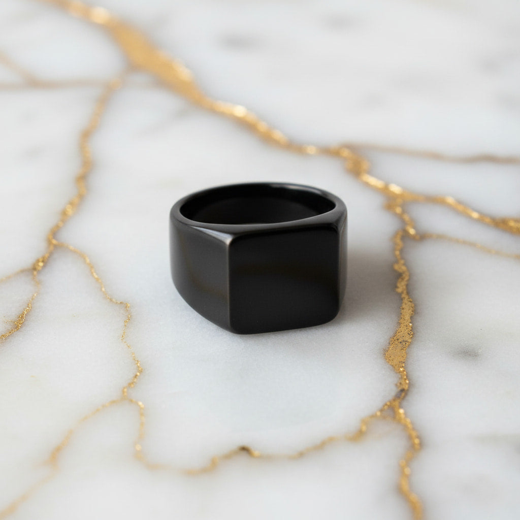Ring Schwarz – für markante Akzente CrystalScents