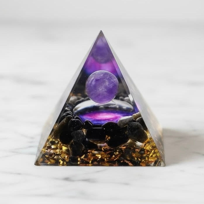 Orgonit Pyramide – Amethystkugel für Harmonie & Balance CrystalScents