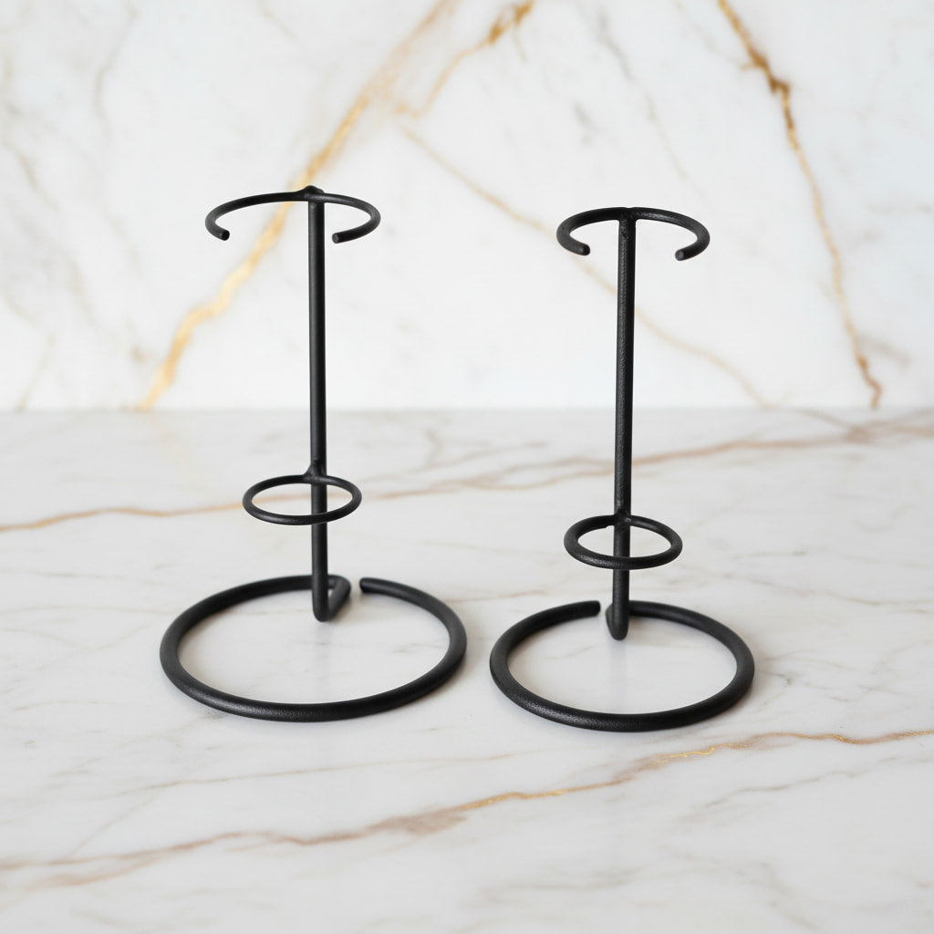 Obeliskhalter Schwarz – Dekorativ, schlicht & modern