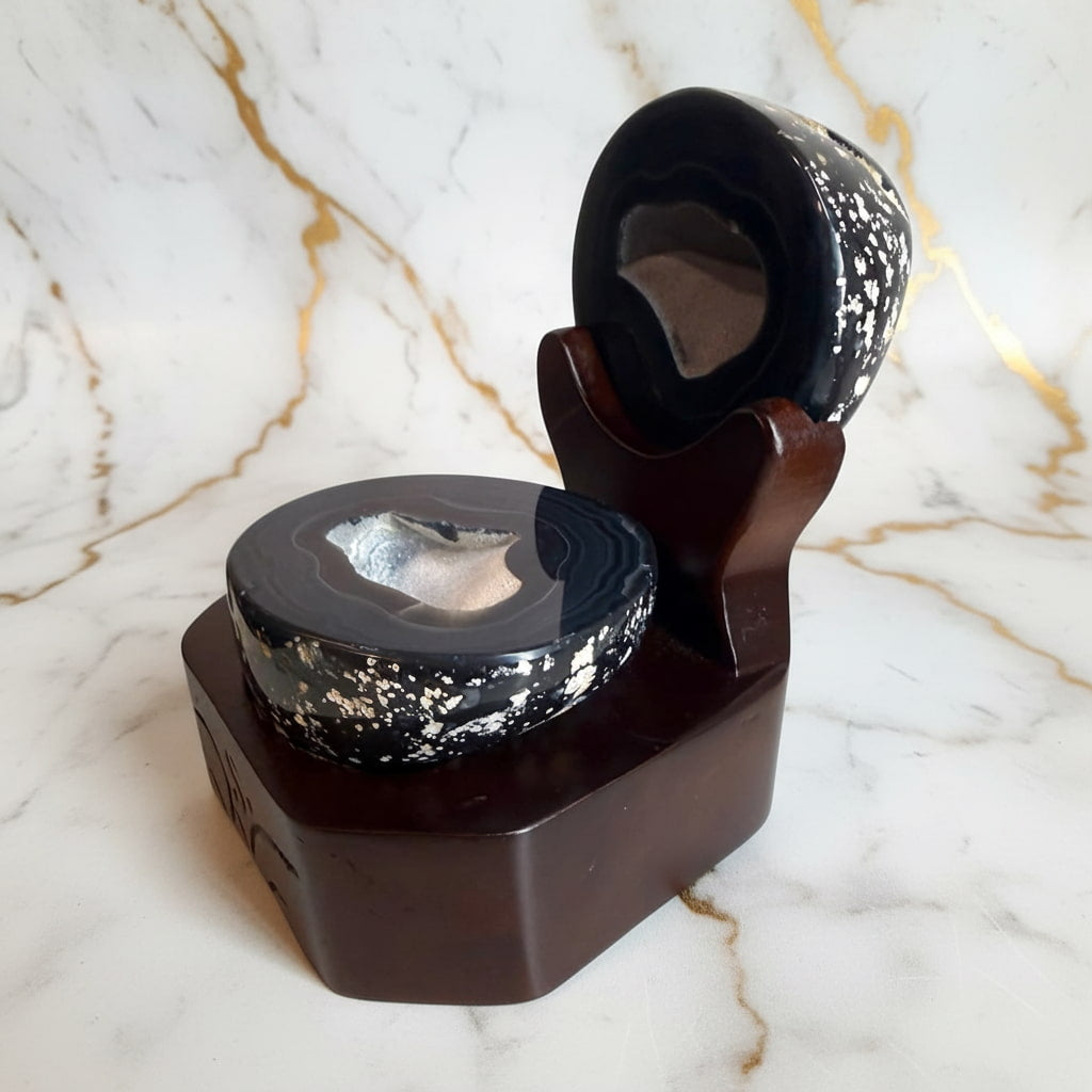 Achat Truhe - Schwarze Schönheit