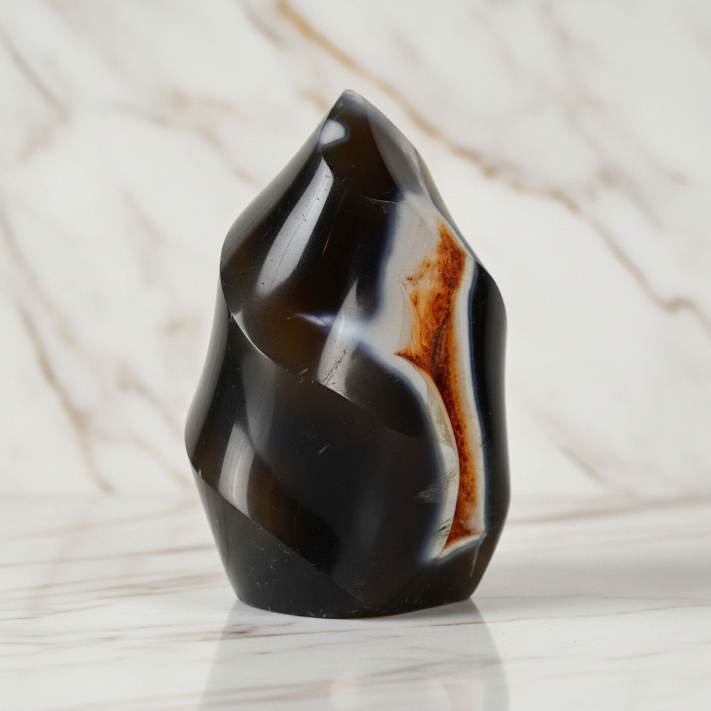 Achat Flamme Schwarz-Weiß – Ausdrucksstarkes Edelsteinobjekt CrystalScents