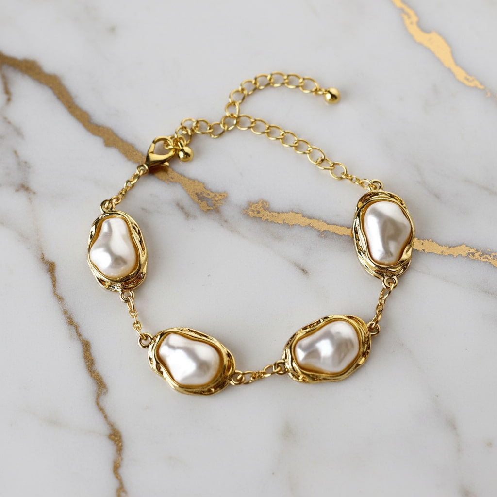 Armband mit strahlenden weißen Perlen – für besondere Momente CrystalScents