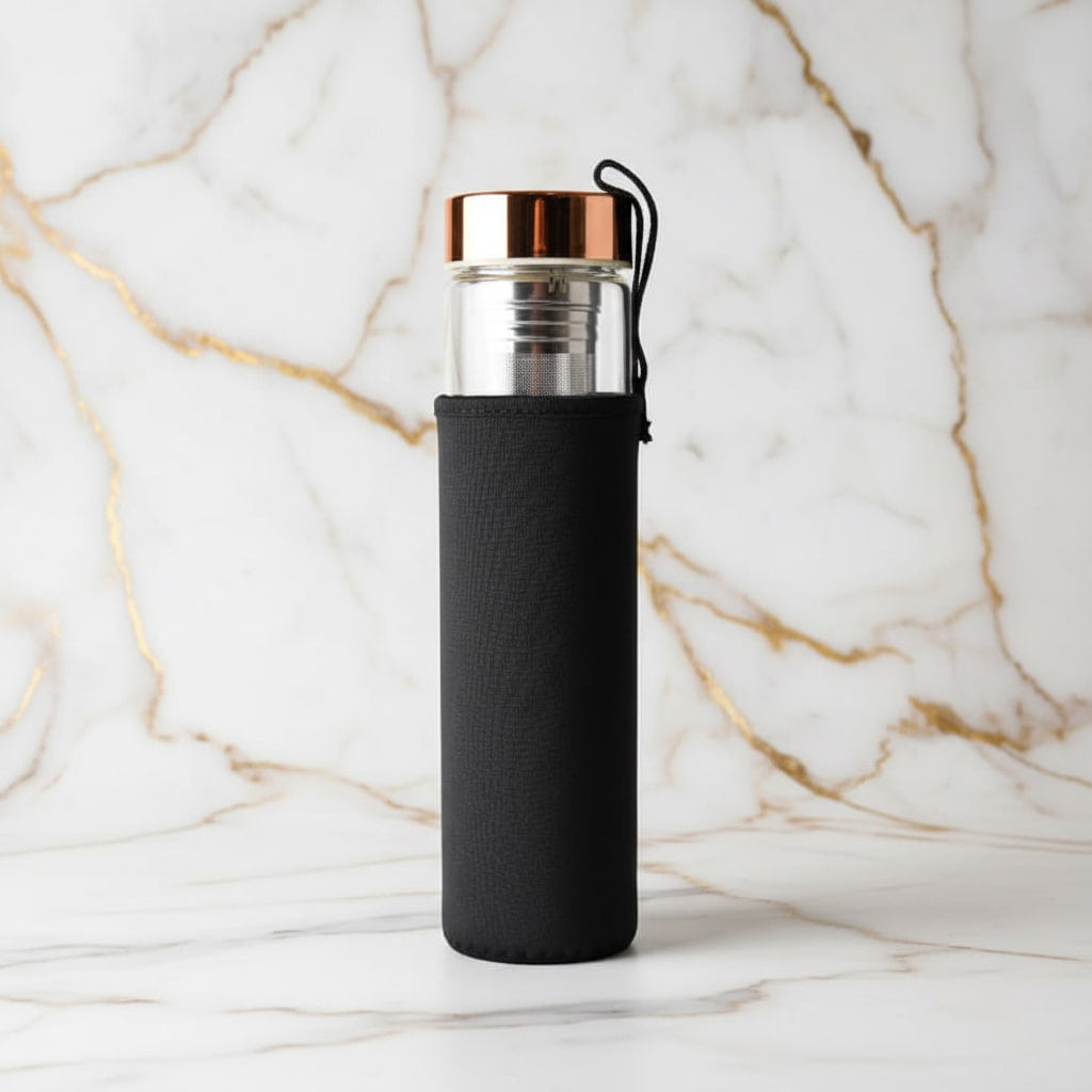 Rosenquarz Glasflasche – Stilvoller Tee CrystalScents