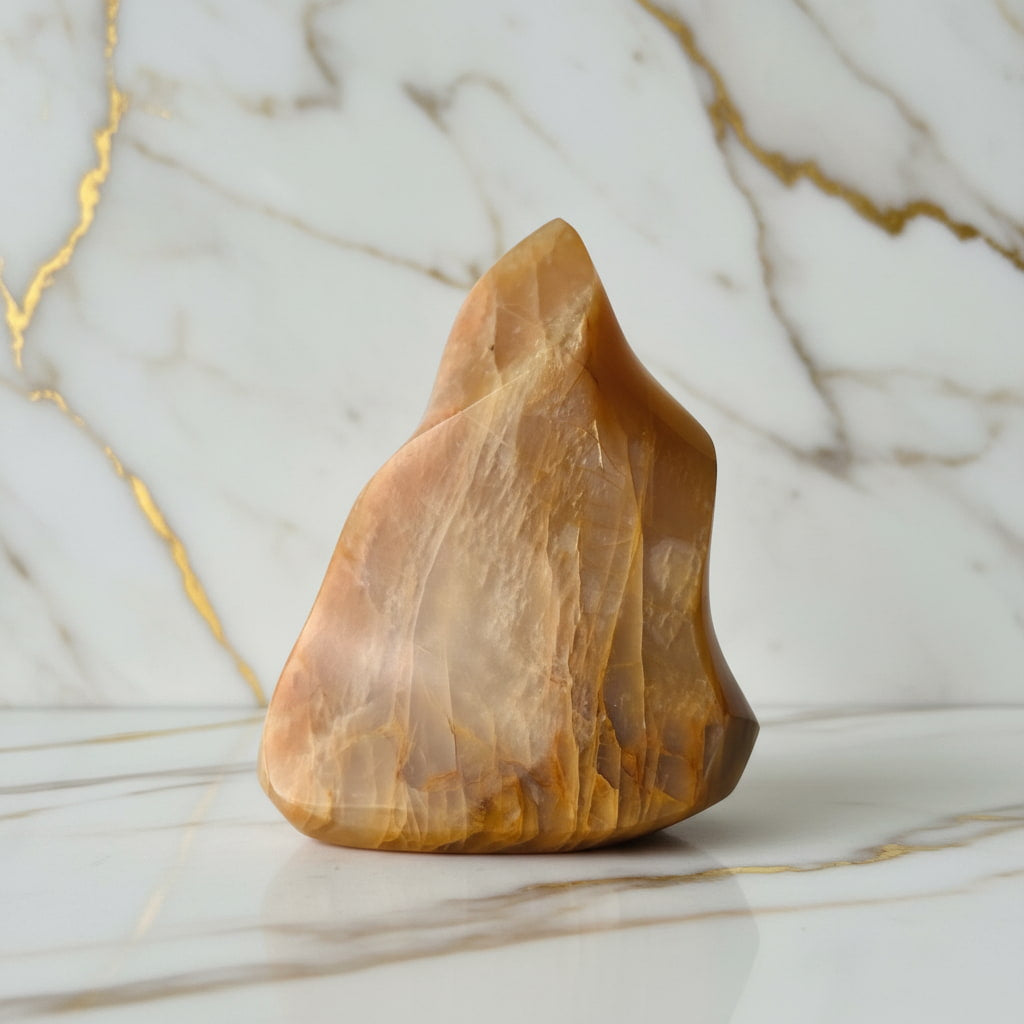 Mondstein Flamme – Schimmerndes Naturjuwel JETZT sichern CrystalScents