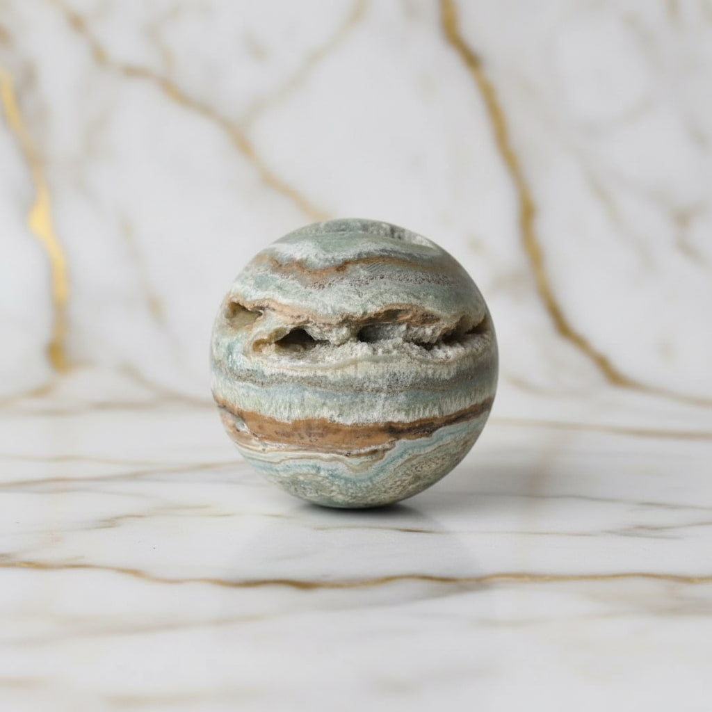 Aragonit Kugel - Sanft & Erdend CrystalScents
