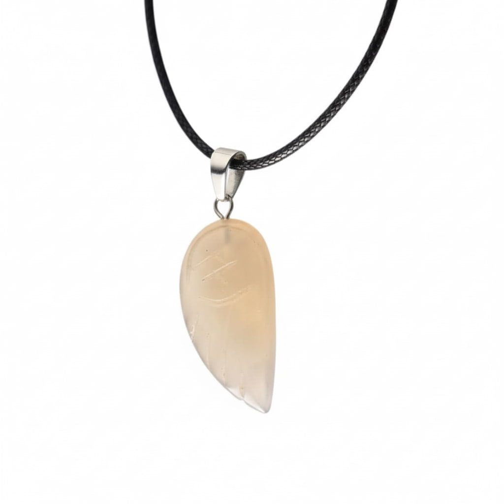 Achat Halskette – Flügel Anhänger für Stil & Harmonie CrystalScents