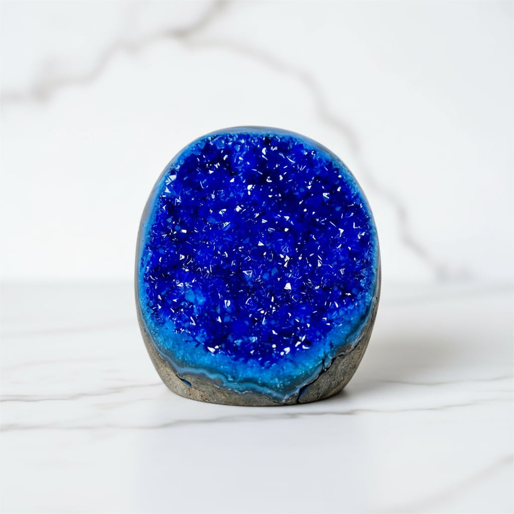 Amethystdruse – Blaue Kristallschönheit CrystalScents