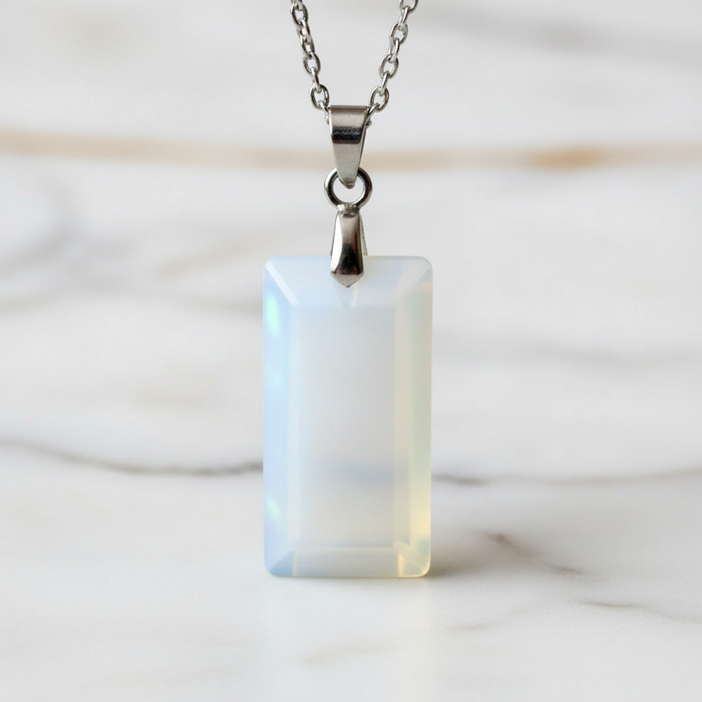 Opalit Halskette - Geschliffener Anhänger CrystalScents