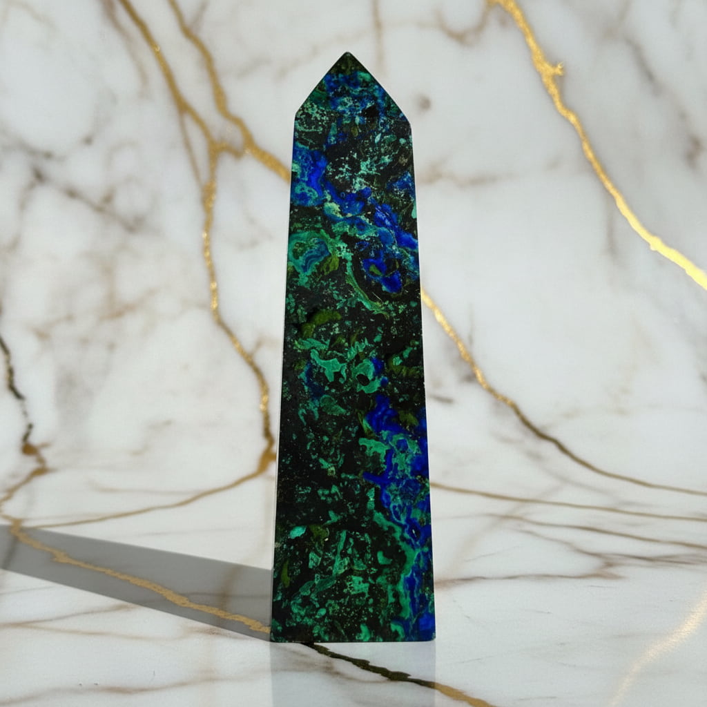Malachit Azurit Obelisk – Farbenpracht JETZT entdecken CrystalScents
