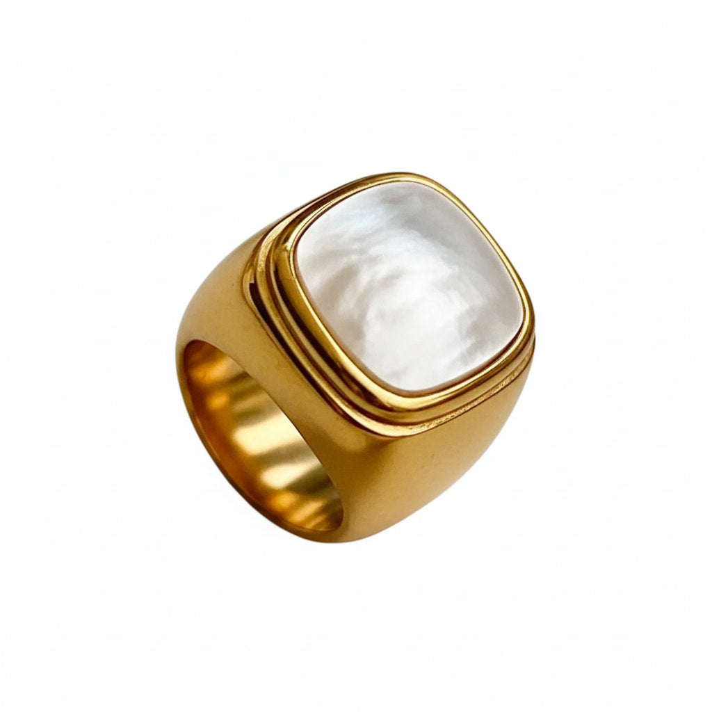 Ring mit Muschel-Detail – stilvolles Highlight für besondere Momente CrystalScents