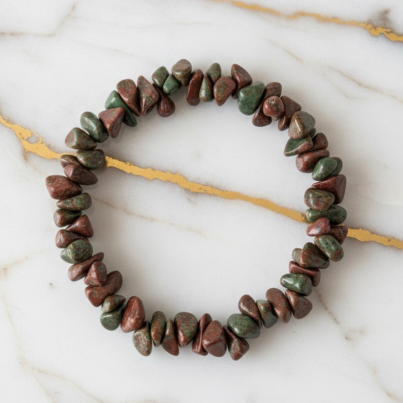 Drachenblut Jaspis Splitterarmband – Kraft & Stärke