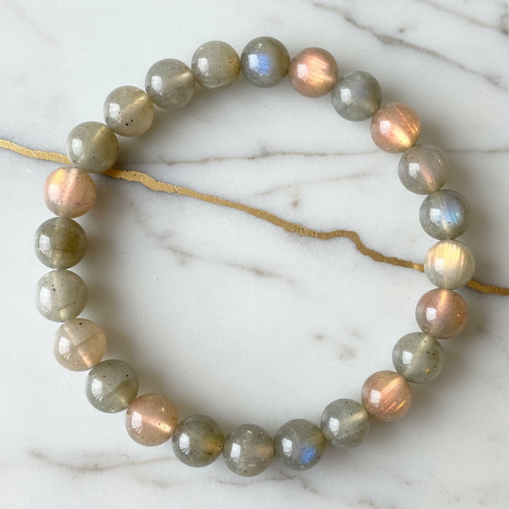 Labradorit Sunset Kugelarmband – Schmuckstück mit Farbspiel CrystalScents