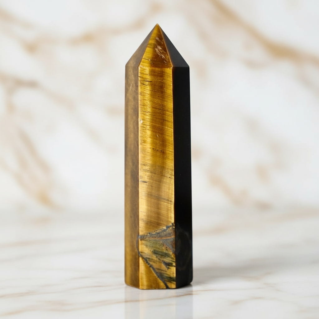 Tigerauge Obelisk – Wirkung & natürliche Schönheit CrystalScents
