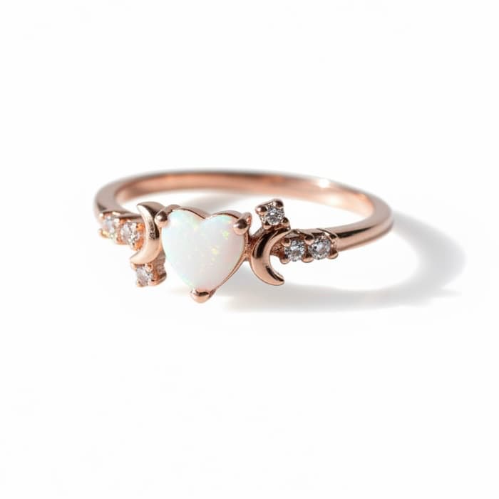 Opal Ring Herzform – Romantische Akzente