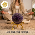 Amethyst Kugel (5-6 cm) inkl. goldenem Aufsteller – Unikat der Natur CrystalScents