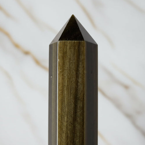 Gold Obsidian Obelisk - Dunkle Kraft mit goldenem Schimmer CrystalScents