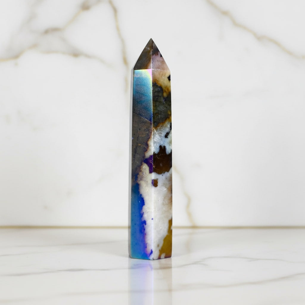 Aura Zebra Jaspis Obelisk – Regenbogen Energie CrystalScents