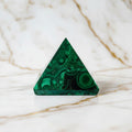 Malachit Pyramide – Maserungen voller Energie CrystalScents