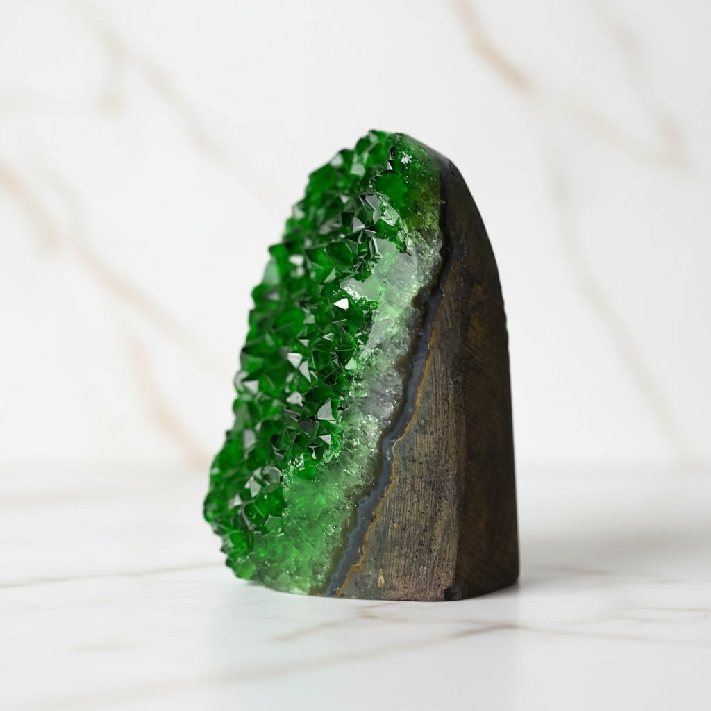 Amethystdruse – Grüne Kristallspitzen CrystalScents