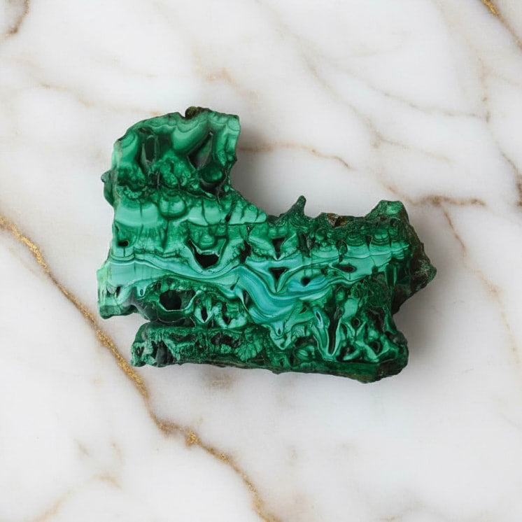 Malachit Scheibe – Kunstvoll & Schützend JETZT sichern CrystalScents