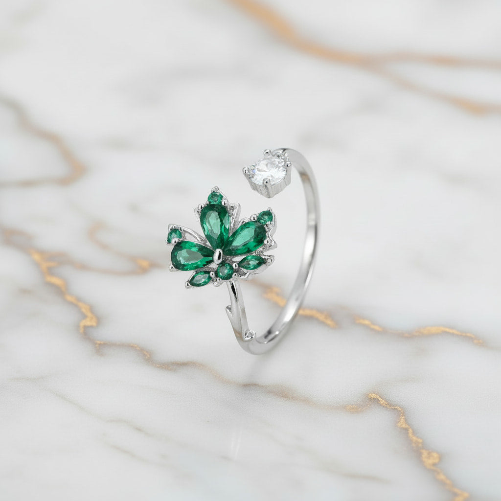 Ring offen mit grünem Blattdetail CrystalScents