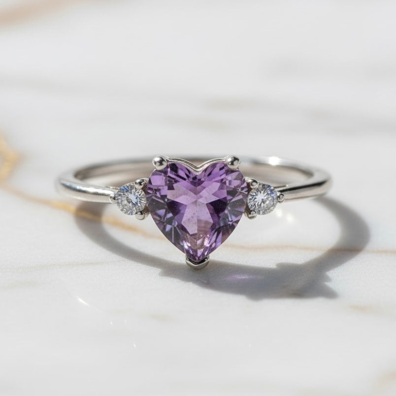Amethyst Ring - Liebevoller Begleiter CrystalScents