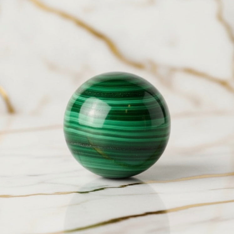 Malachit Kugel – Kraft & natürliche Schönheit JETZT sichern CrystalScents