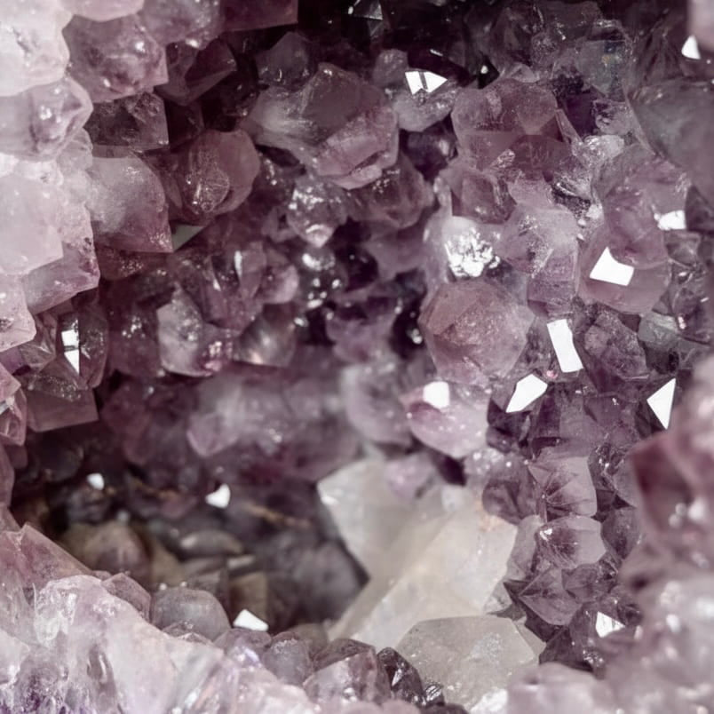 Große Amethystdruse - Majestätisches Naturwunder CrystalScents