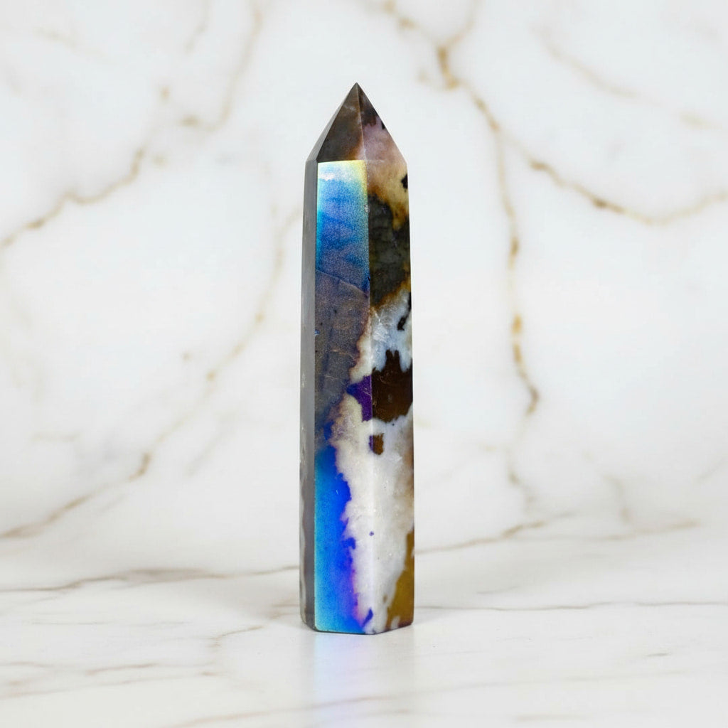 Aura Zebra Jaspis Obelisk – Regenbogen Energie CrystalScents