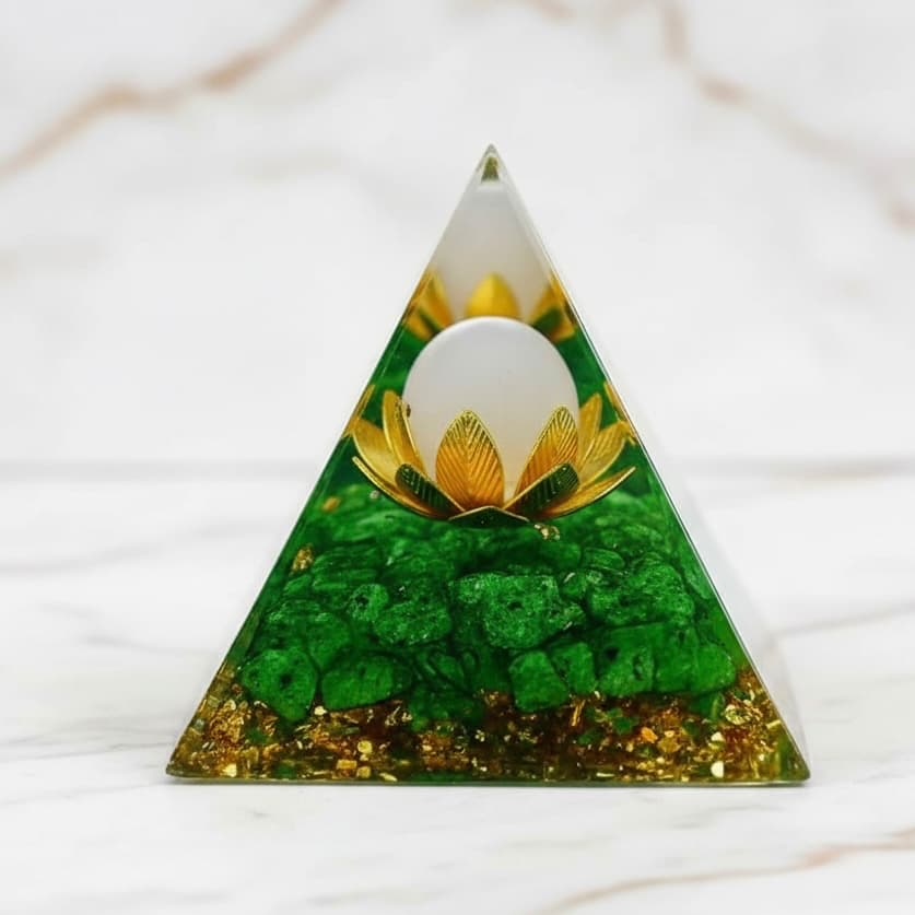 Orgonit Pyramide - Grüne Blume des Lebens CrystalScents