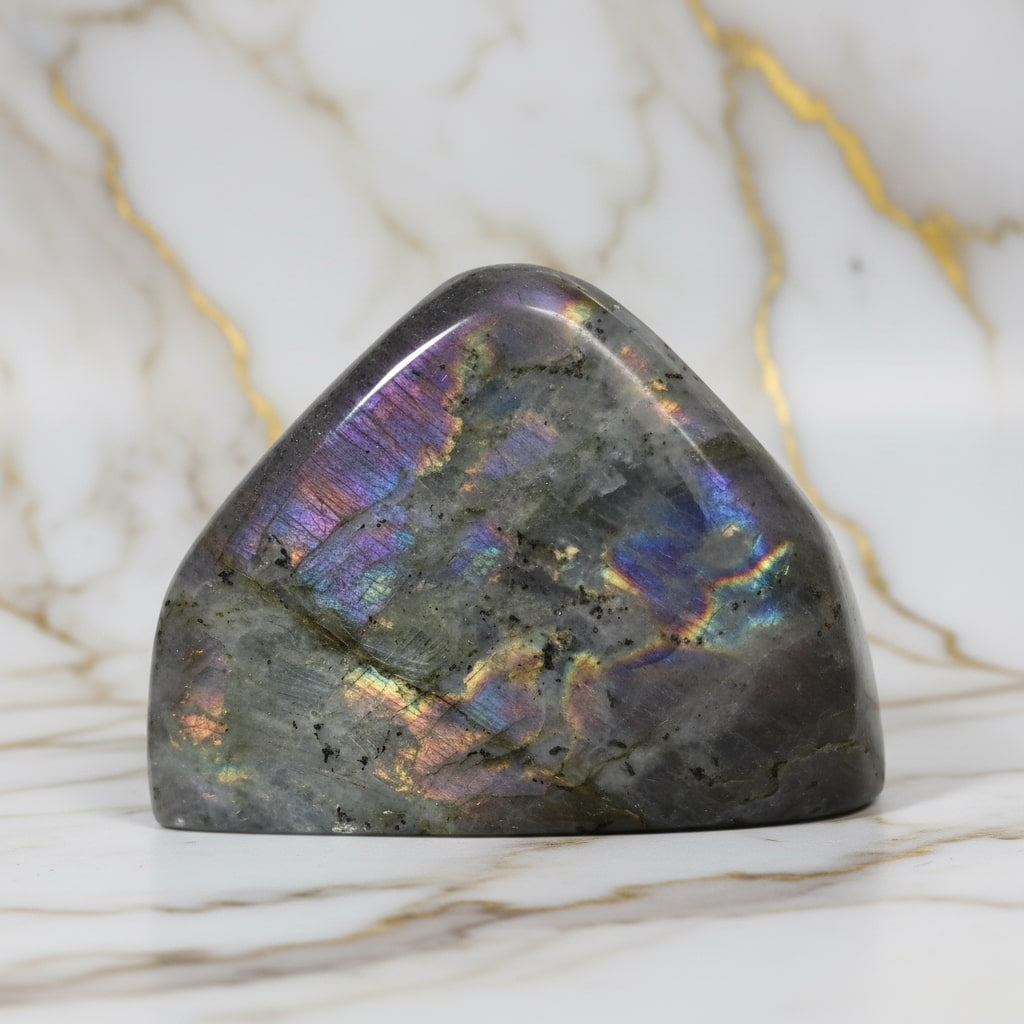 Labradorit Sunset Freiform – Dekoration & Meditation CrystalScents