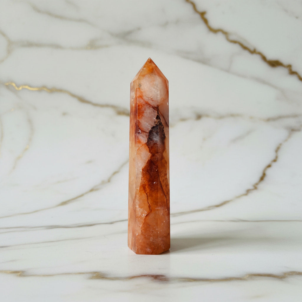 Feuerquarz Obelisk – Energie & innere Stärke JETZT sichern CrystalScents