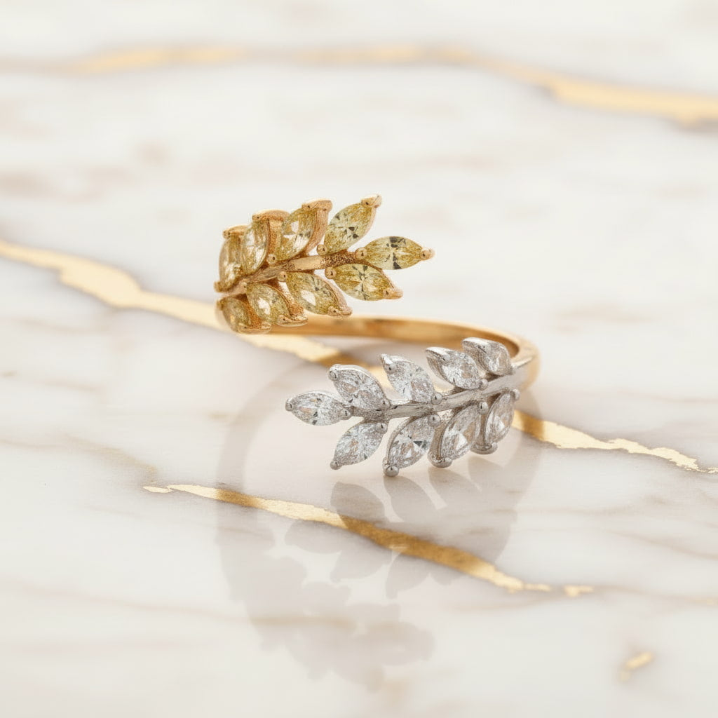 Ring mit offenem Blatt-Design in Champagner CrystalScents