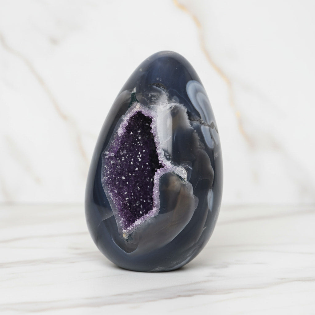Großes Achat Ei - mit violetter Druse CrystalScents