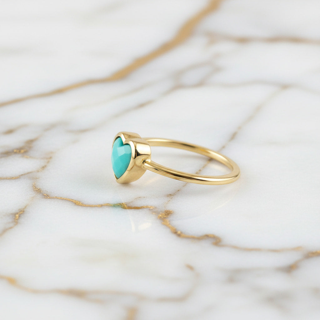 Ring in Gold mit türkisem Herz CrystalScents