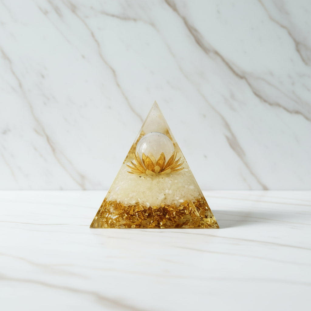 Orgonit Pyramide Bergkristall – Energie im Raum CrystalScents