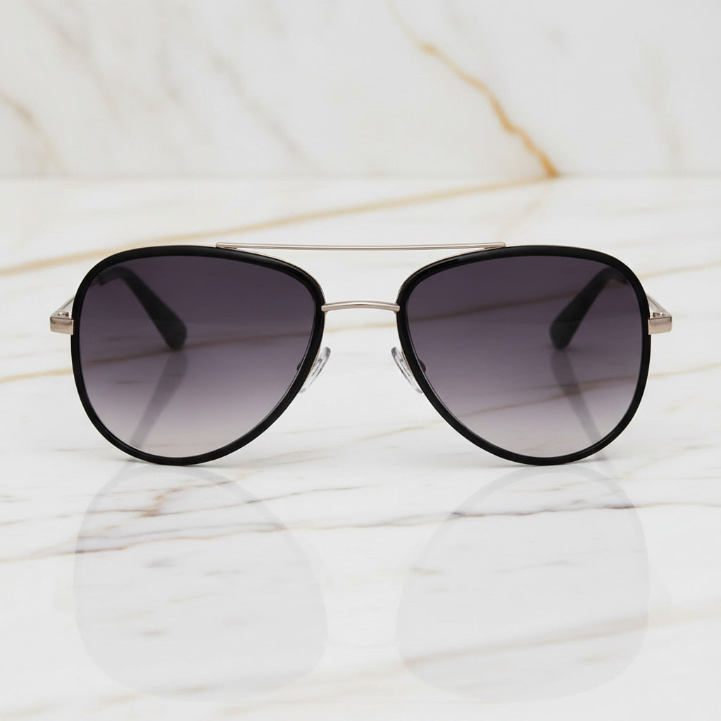 Sonnenbrille – Auffällig Schwarz mit Steg CrystalScents