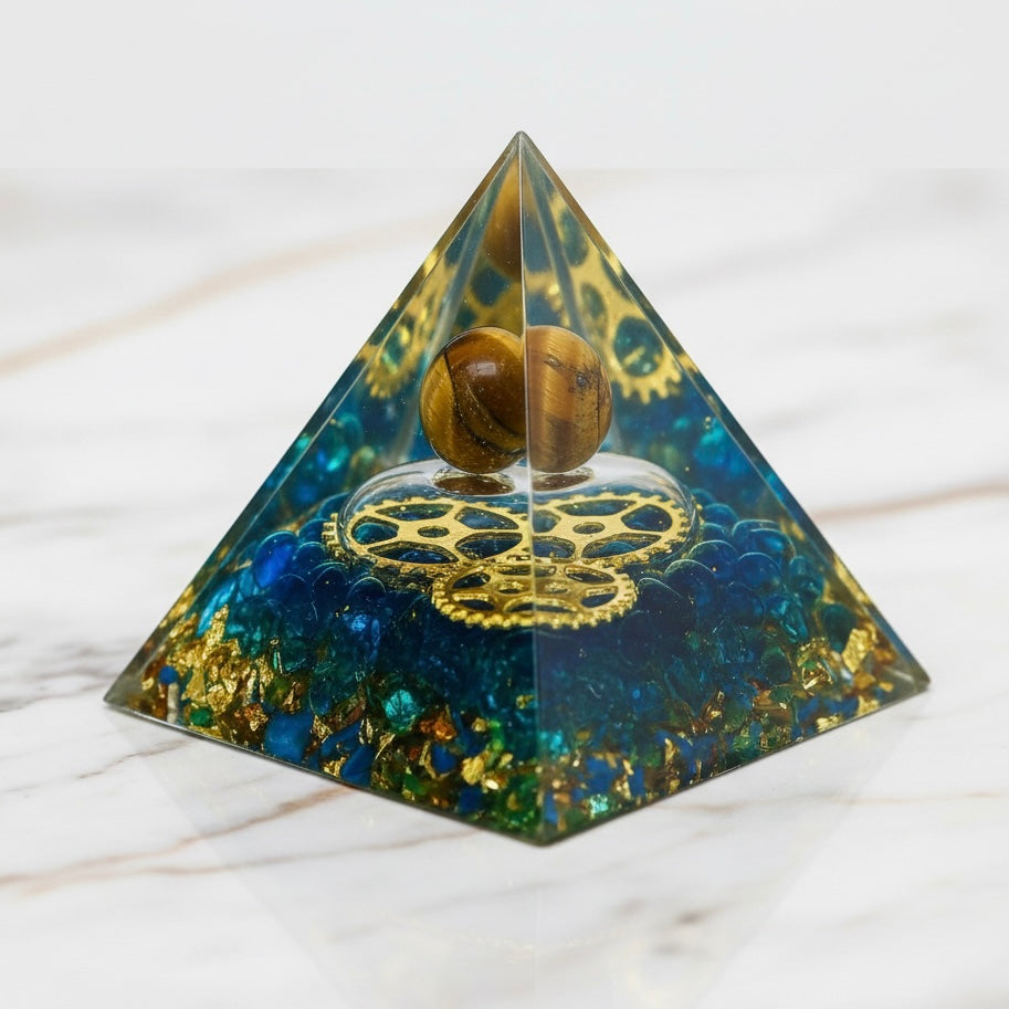 Tigerauge Orgonit Pyramide - Zahnrad Design