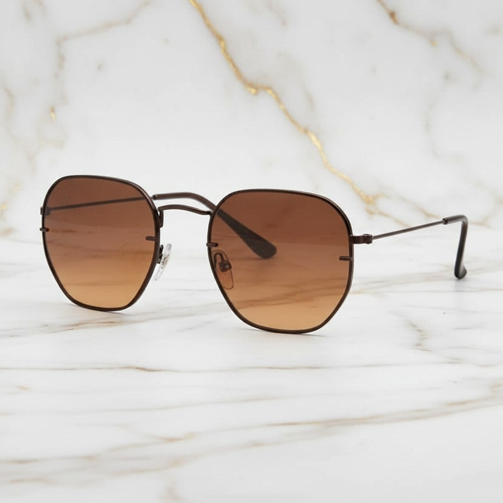 Sonnenbrille – Braun mit schwarzem Rahmen CrystalScents