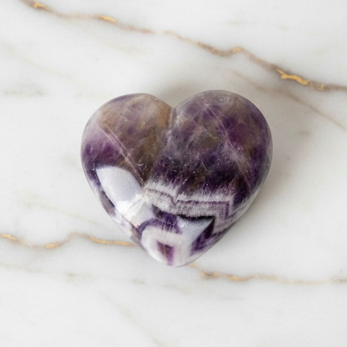 Amethyst Herz – für Ruhe, Balance & positive Energie CrystalScents