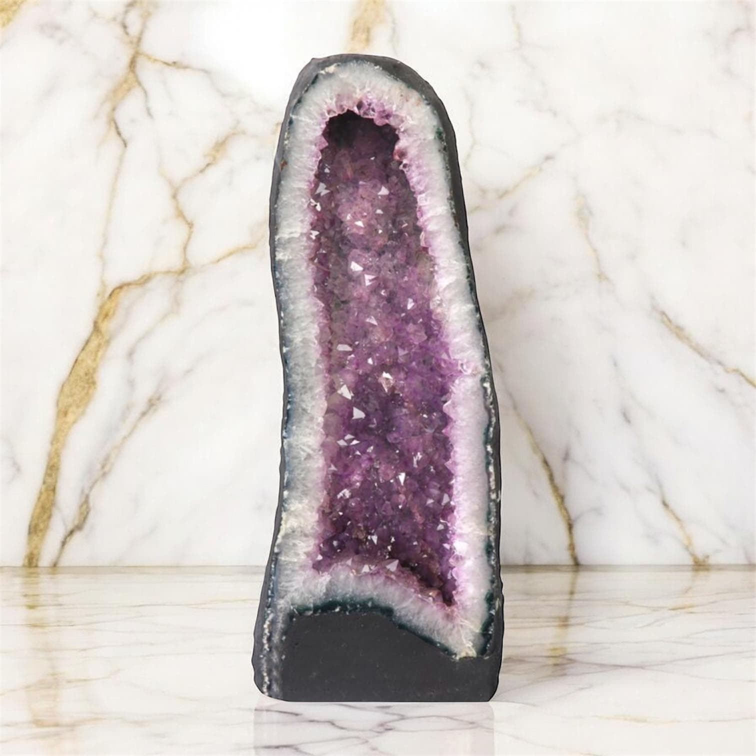 Sehr große Amethystdruse – Funkelndes Naturjuwel CrystalScents