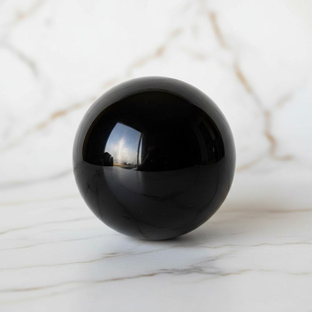Obsidian Kugel - Klar & Schützend CrystalScents