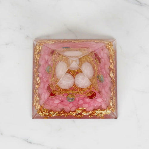 Rosenquarz Orgonit Pyramide - Harmonische Energie CrystalScents
