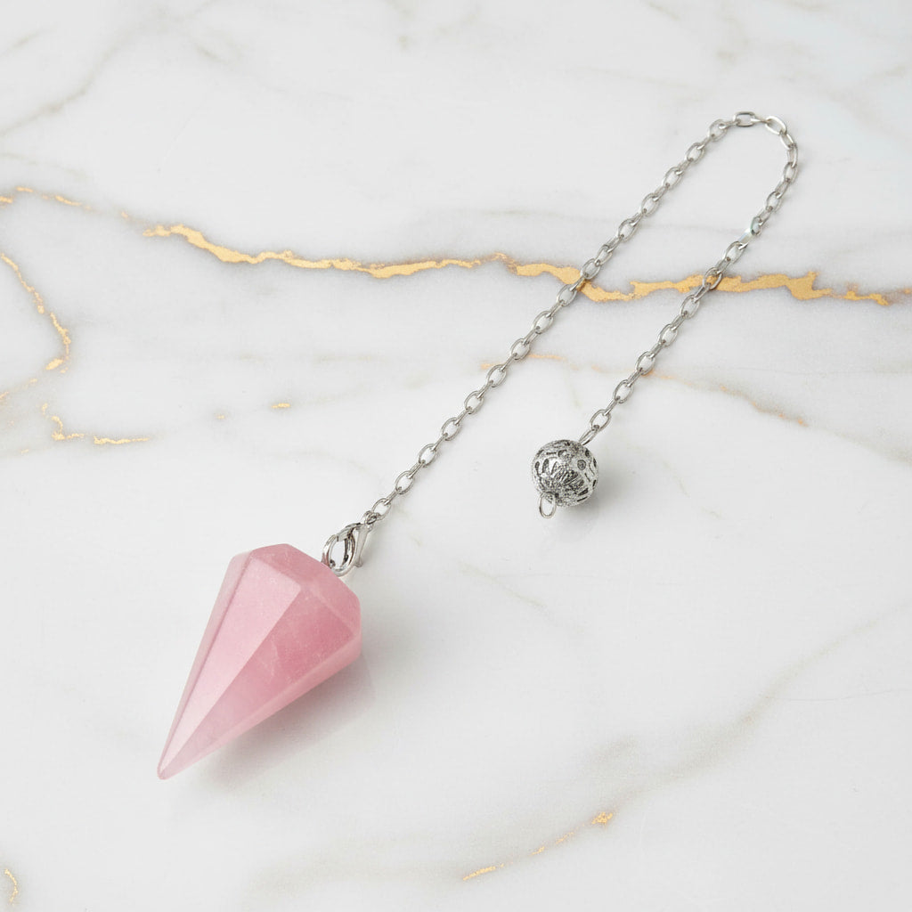 Rosenquarz Pendel – Liebe & emotionale Balance CrystalScents