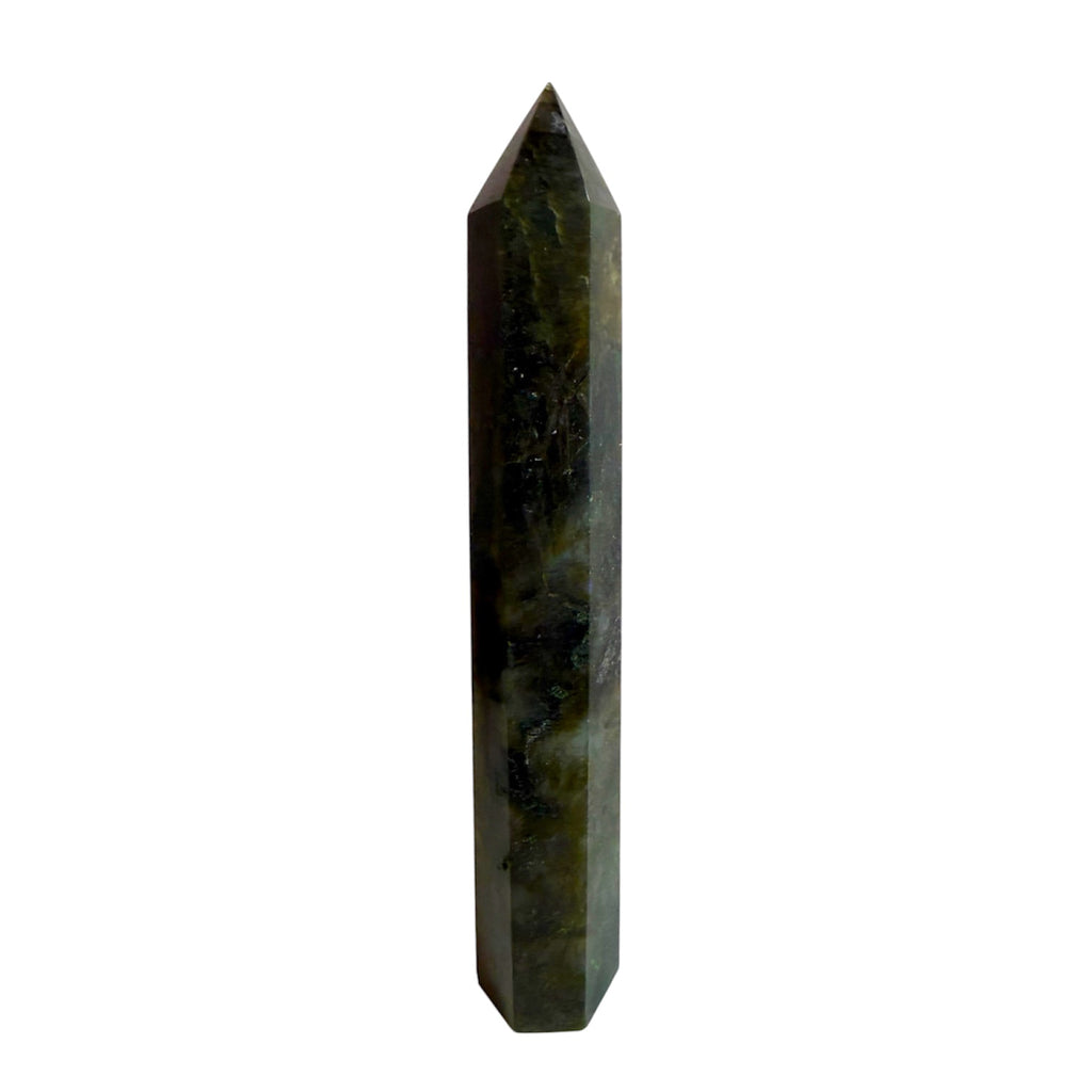 Labradorit Obelisk – Licht & Leidenschaft