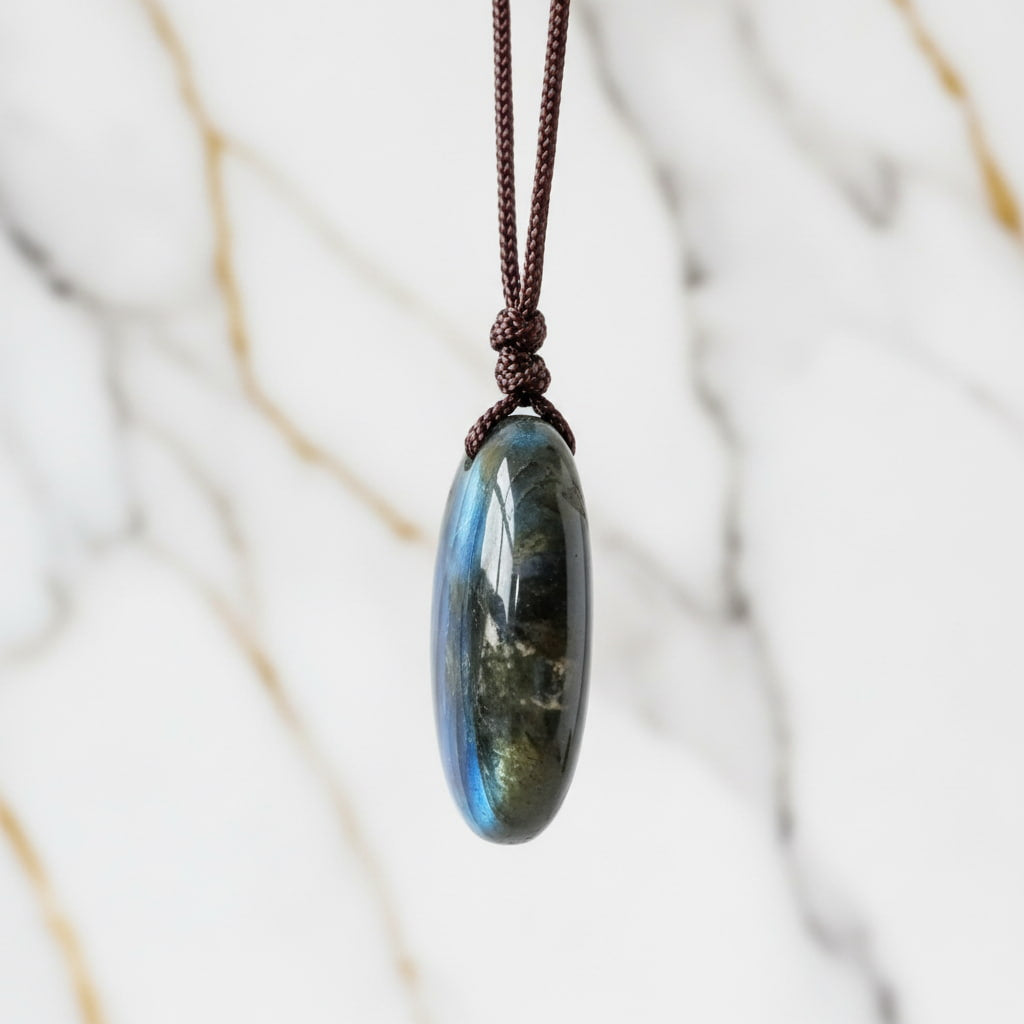 Labradorit Halskette - Symbol & Akzent CrystalScents