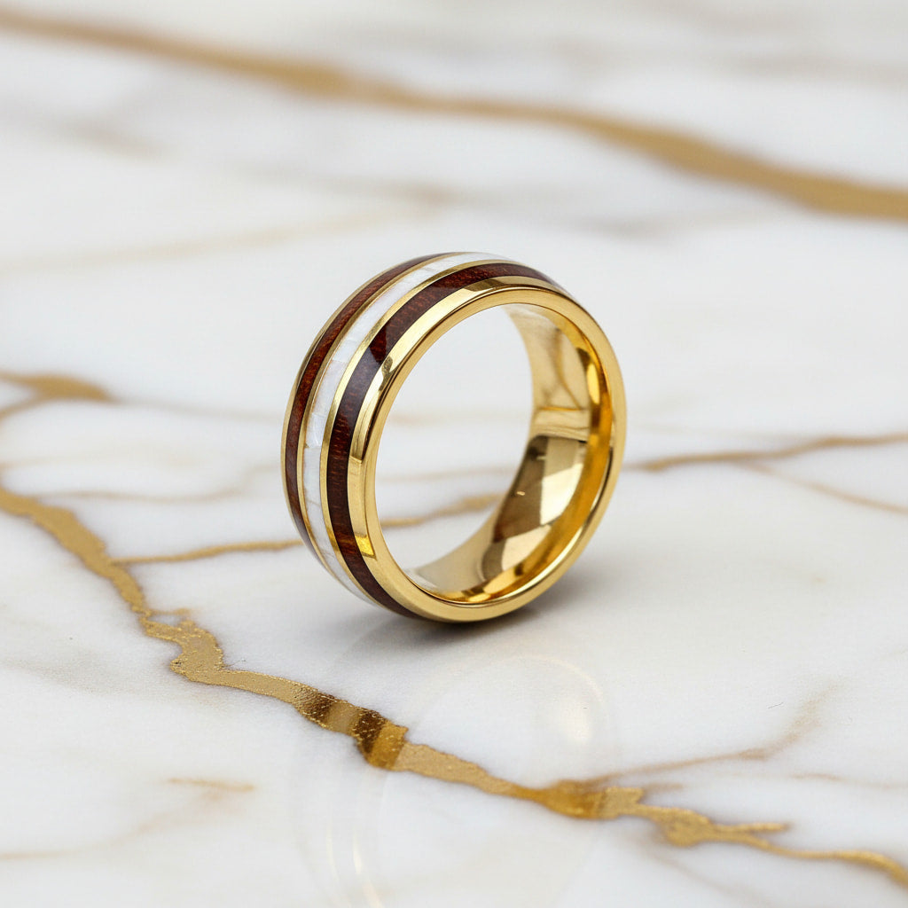 Ring Gold mit Holz-Detail für stilvolle Präsenz CrystalScents
