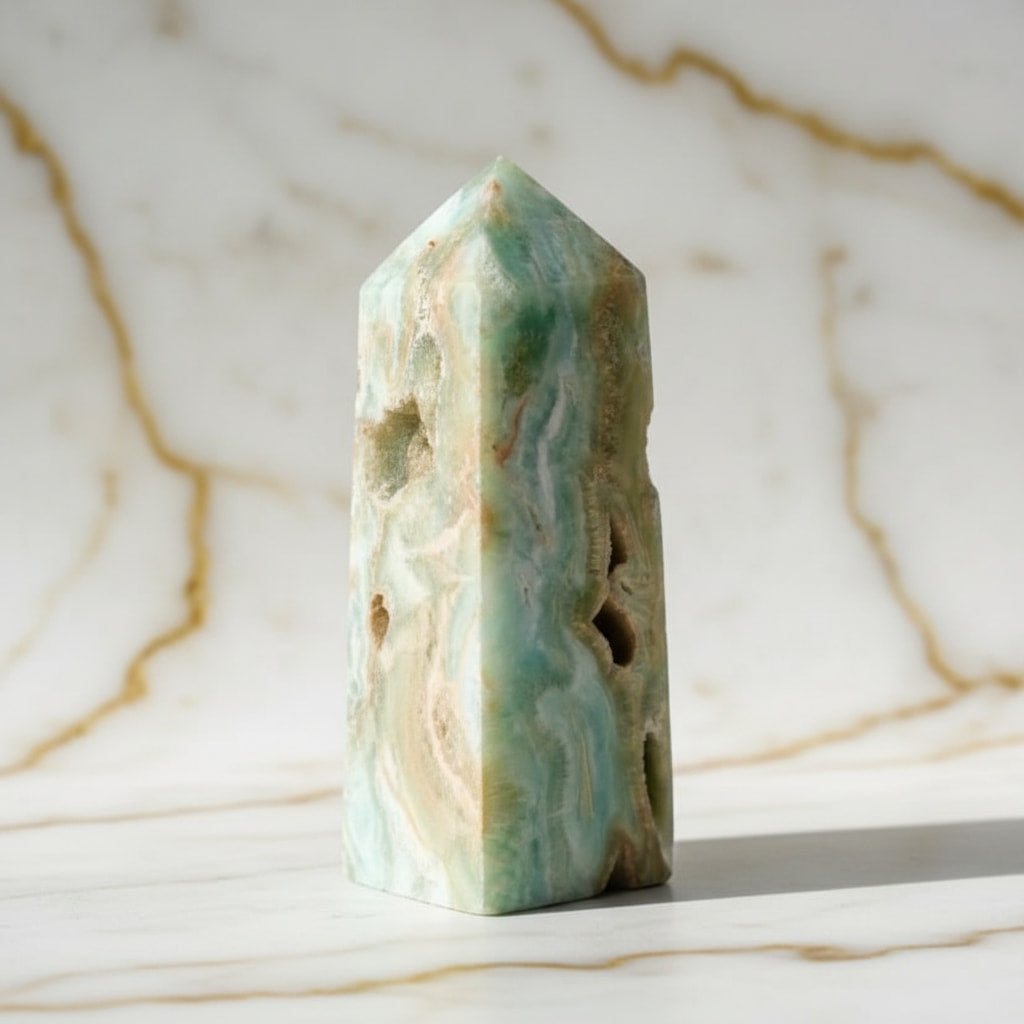 Aragonit Obelisk – Klarheit & Harmonie CrystalScents